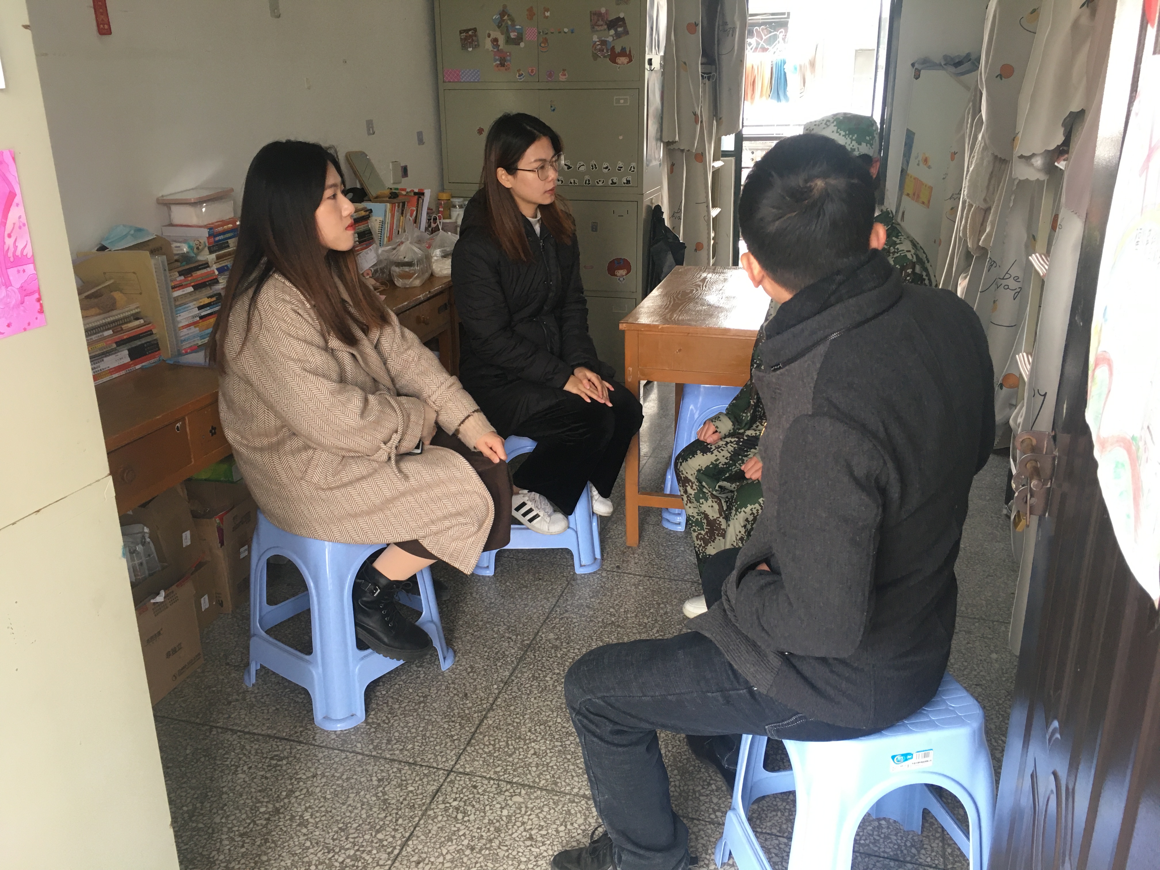 旅游系寒假慰问照片 (1).JPG