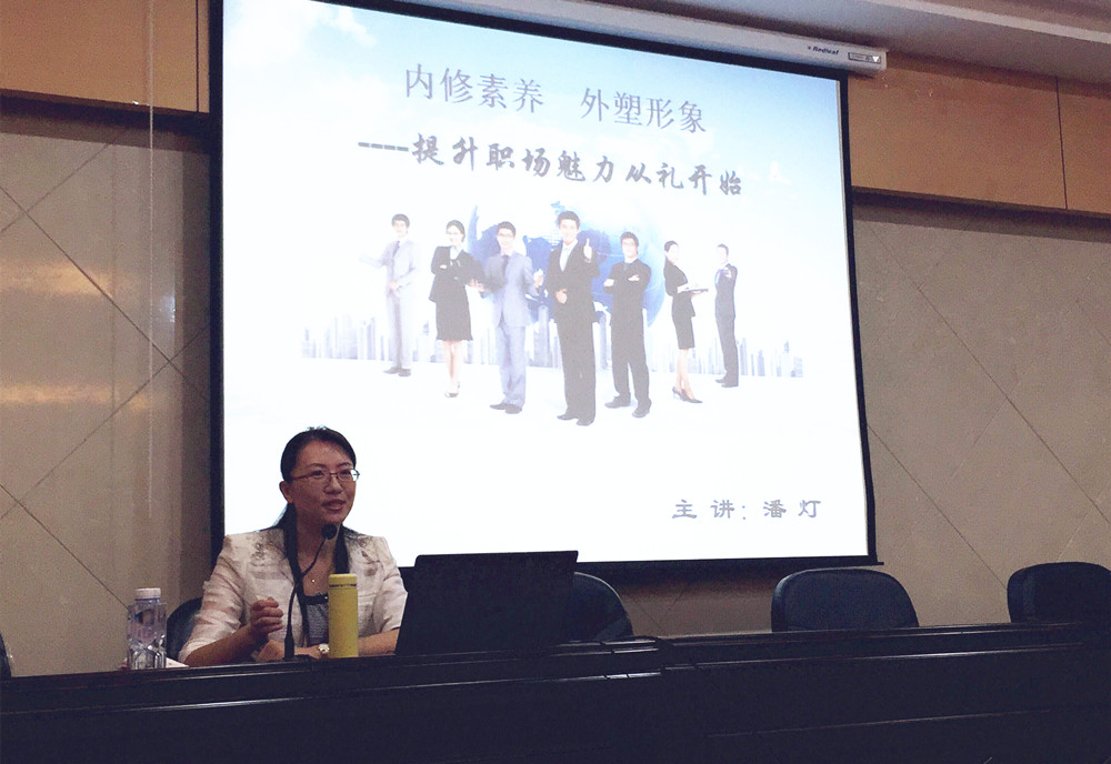 QQ图片20150911154255_副本.jpg