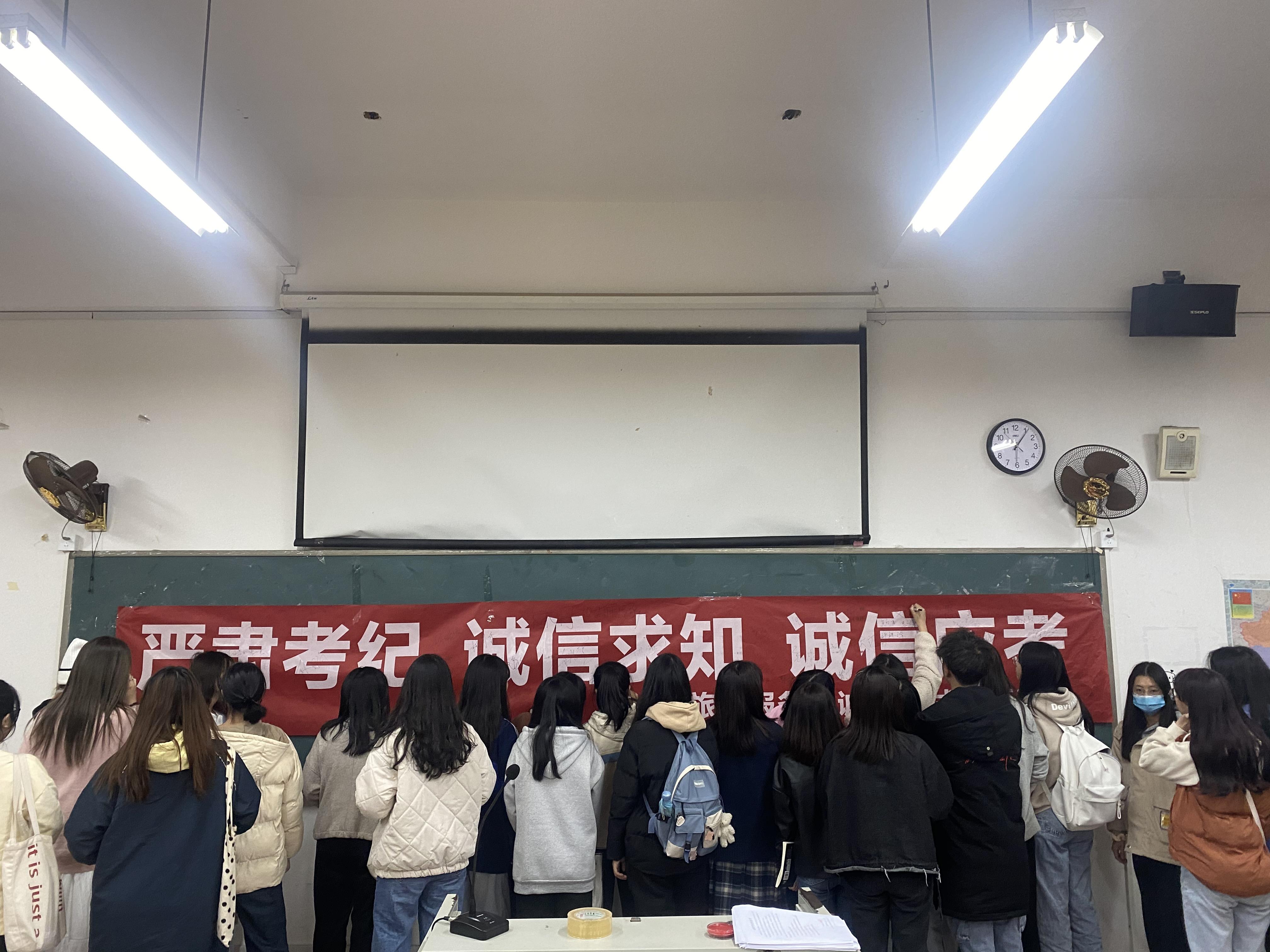 IMG_2421_爱奇艺.jpg