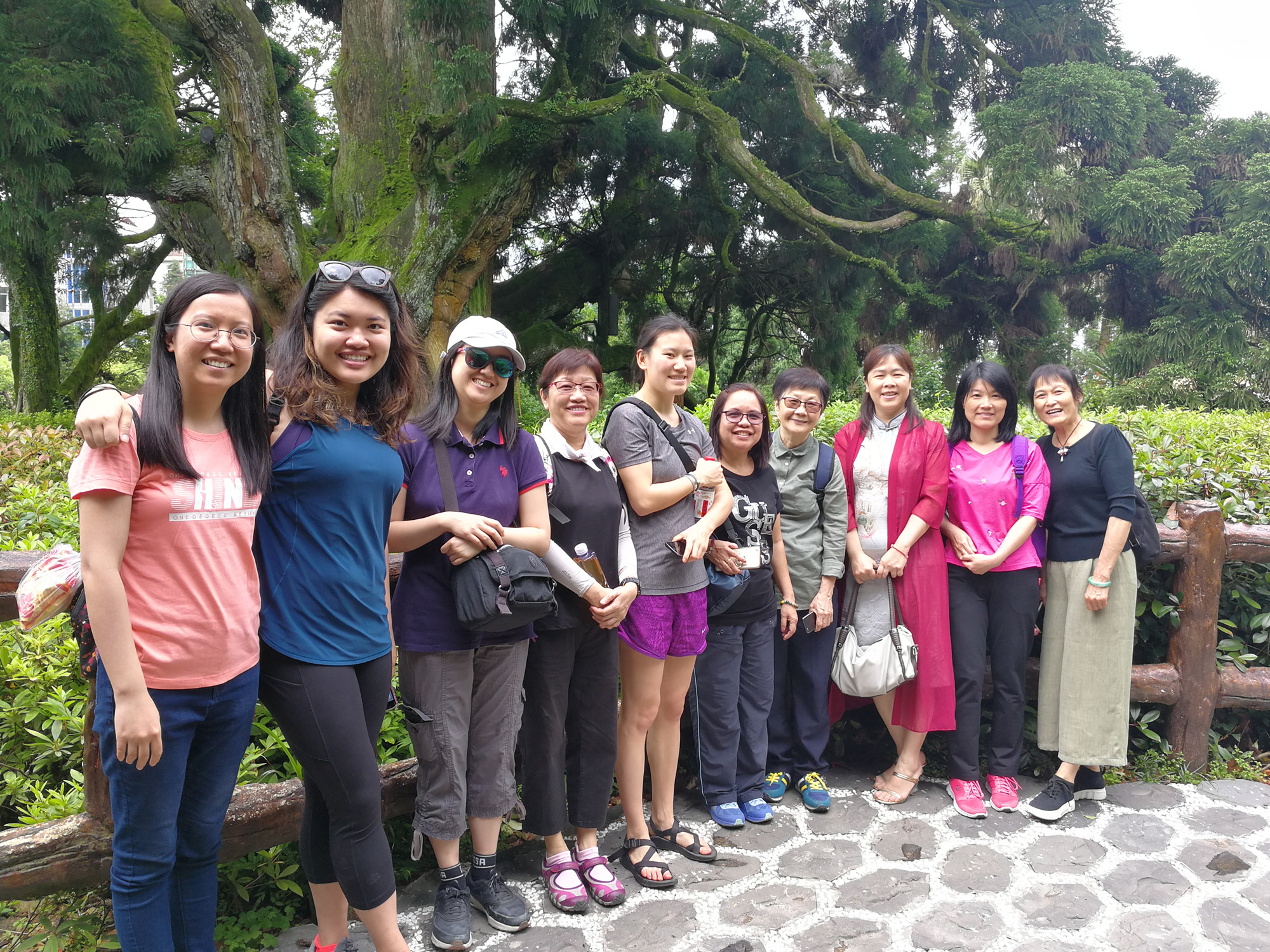 d46e002347a16c8a09d3c353661fac26.jpg