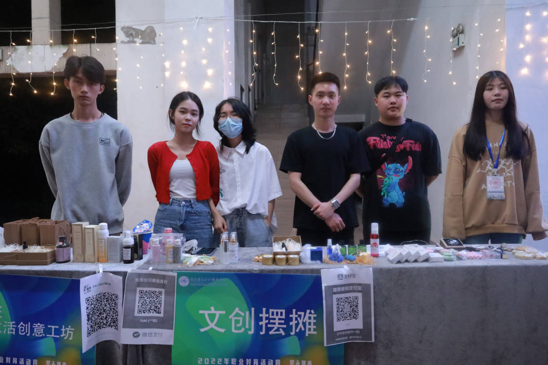 qxlarge-dsc-9B3489EA360C94C20B77736828E5DC39.jpg
