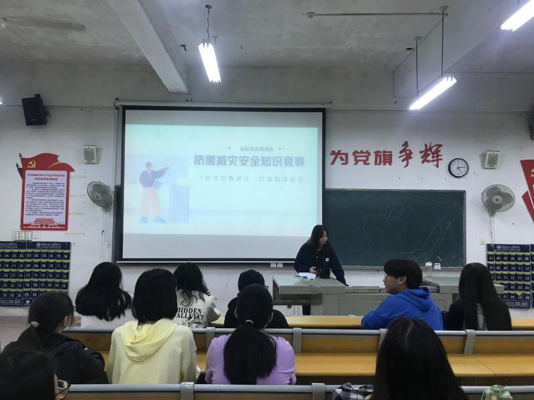 反正坚强.jpg