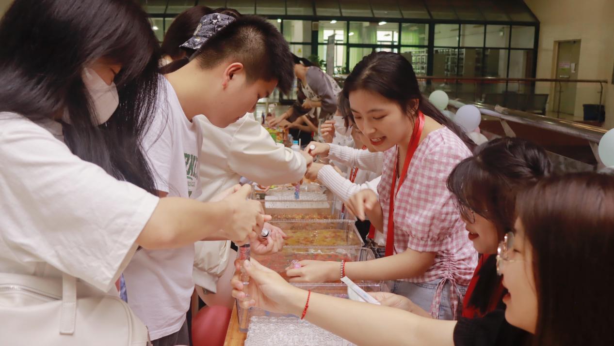 图片2.jpg