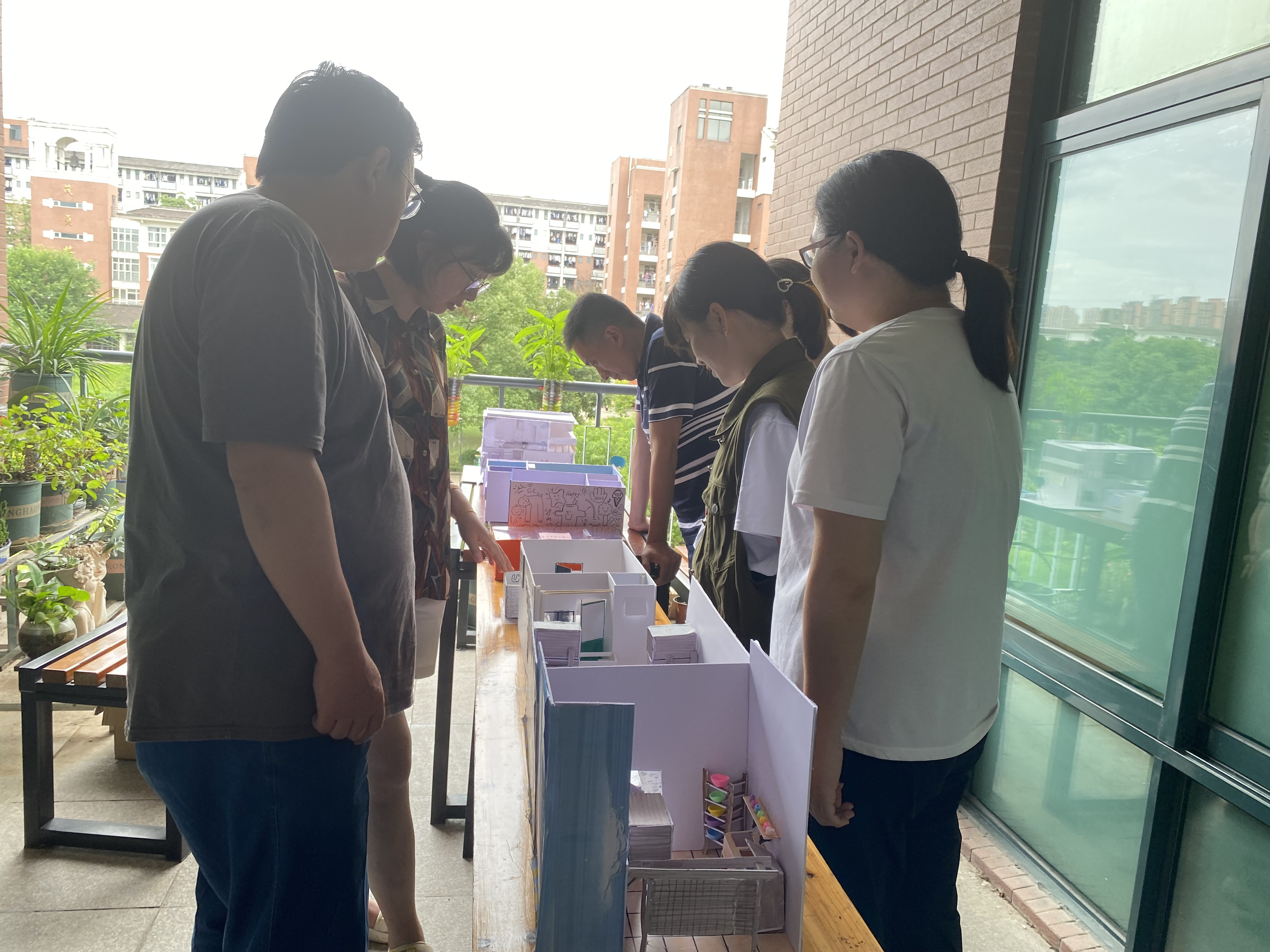 评比图1.jpg